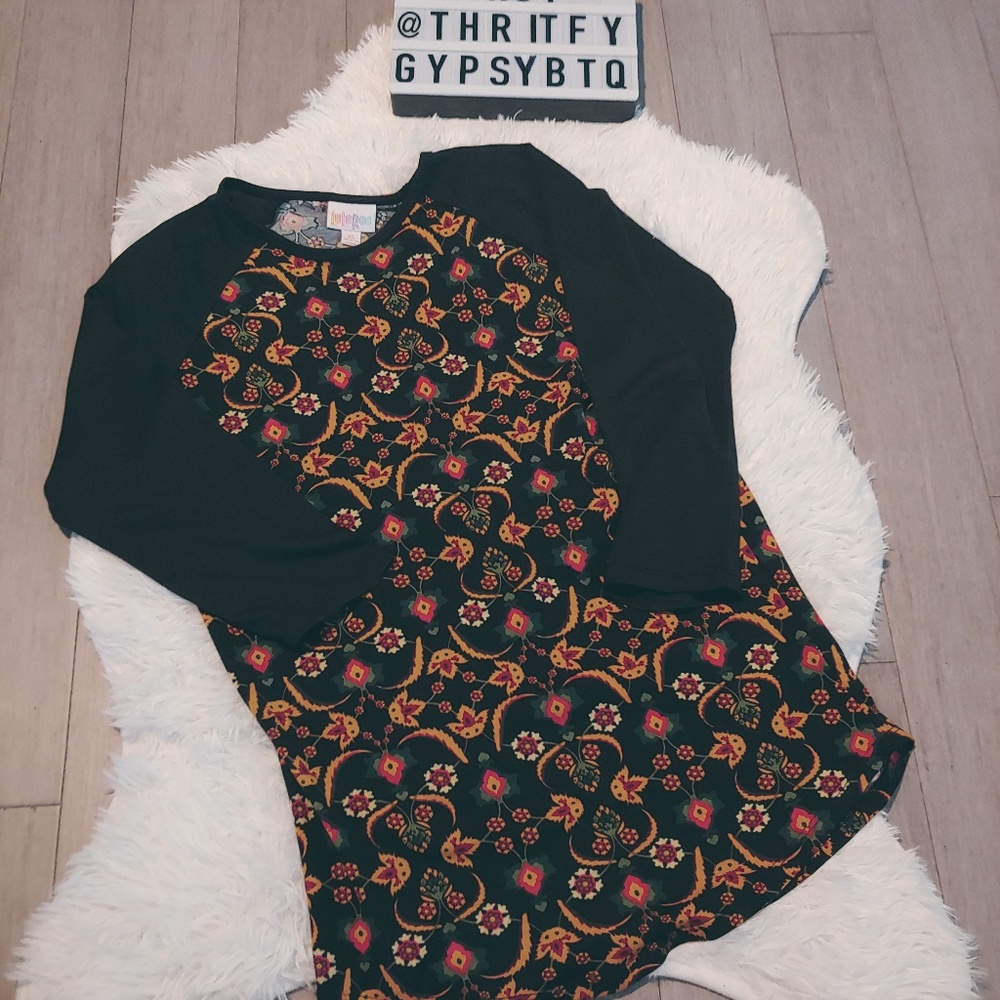 LuLaRoe XS 3/4 Sleeve Top Floral and Black